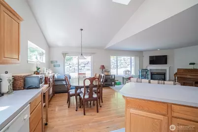 6401 60th Street W, University Place, WA 98467 - Photo 12