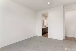 585 S Perry Ave, East Wenatchee, WA 98802 - Photo 12