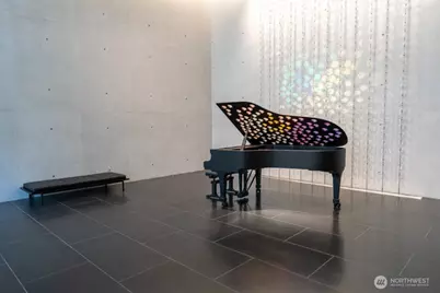 300 Virginia Street #4403, Seattle, WA 98101 - Photo 2