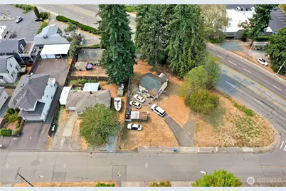 1409 Monroe Avenue NE, Renton, WA 98056 - Photo 1