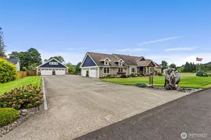 17 Goldau Rd, Raymond, WA 98577 - Photo 2