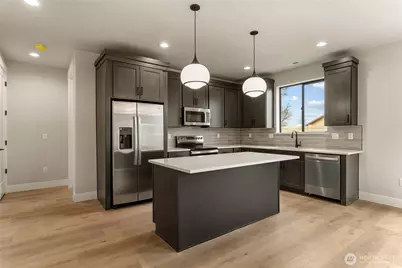 579 S Perry Avenue, East Wenatchee, WA 98802 - Photo 8