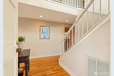 2015 Mill Pointe Drive SE, Mill Creek, WA 98012 - Photo 6