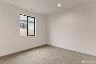 573 S Perry Ave, East Wenatchee, WA 98802 - Photo 16