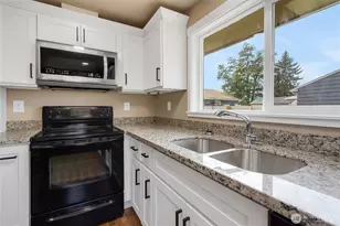 1032 111th St S, Tacoma, WA 98444 - Photo 16