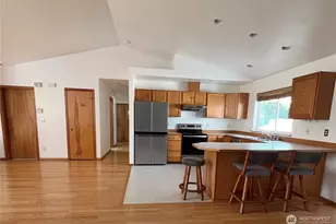 878 Mt Olympus Ave SE, Ocean Shores, WA 98569 - Photo 6