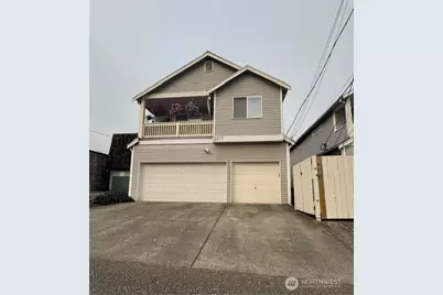 3017 W Marine View Drive #A-C, Everett, WA 98203 - Photo 2