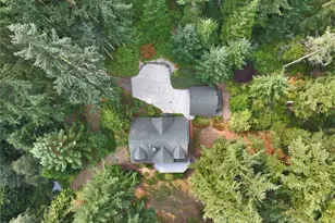 2151 N Bluff Rd, Greenbank, WA 98253 - Photo 32