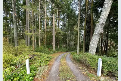 2151 North Bluff Road, Greenbank, WA 98253 - Photo 2