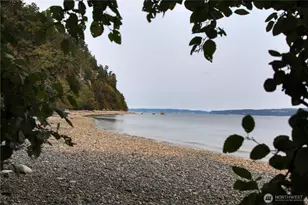 2151 N Bluff Rd, Greenbank, WA 98253 - Photo 30