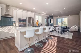 11821 82nd Pl S, Seattle, WA 98178 - Photo 4