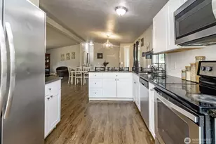 5706 257 St E, Graham, WA 98338 - Photo 16