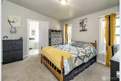 5706 257th Street E, Graham, WA 98338 - Photo 32