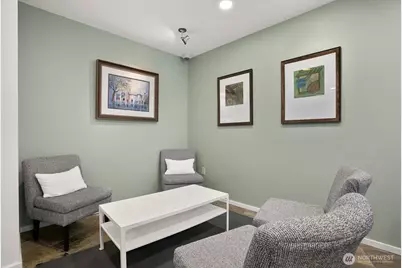 3919 Latona Avenue NE #402, Seattle, WA 98105 - Photo 18