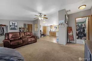 8106 224th St E, Graham, WA 98338 - Photo 36