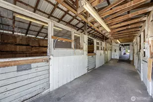 8106 224th St E, Graham, WA 98338 - Photo 18