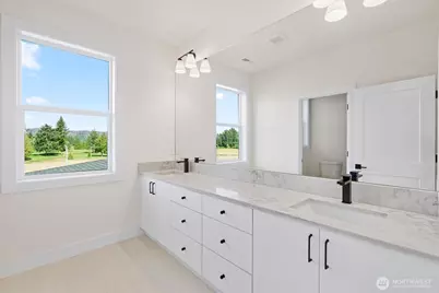 2040 S River Road, Kelso, WA 98626 - Photo 34