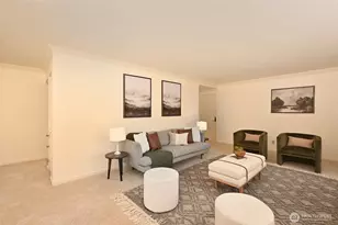 1301 Spring St, Seattle, WA 98104 - Photo 4