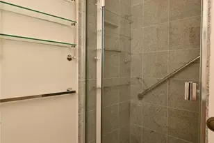 1301 Spring St, Seattle, WA 98104 - Photo 22