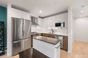 4011 Corliss Ave N, Seattle, WA 98103 - Photo 14