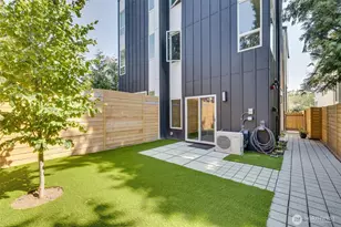 4011 Corliss Ave N, Seattle, WA 98103 - Photo 34