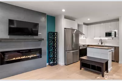 4011 Corliss Avenue N #3, Seattle, WA 98103 - Photo 16