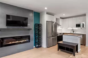 4011 Corliss Ave N, Seattle, WA 98103 - Photo 16