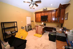 961 NE Snowcap Dr, Tahuya, WA 98588 - Photo 18