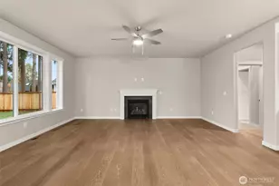 5654 Mimi Street SW, Tumwater, WA 98512 - Photo 4