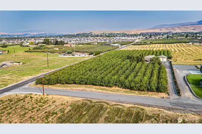 2545 6th SE, East Wenatchee, WA 98802 - Photo 40