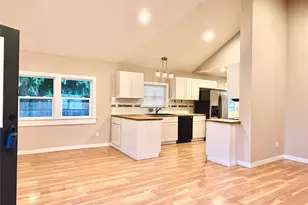 1010 Talcott, Sedro Woolley, WA 98284 - Photo 12