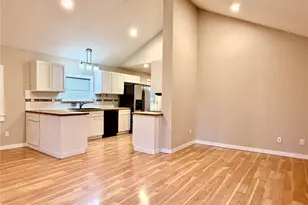 1010 Talcott, Sedro Woolley, WA 98284 - Photo 6