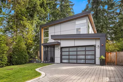 3208 89th Place SE, Mercer Island, WA 98040 - Photo 2