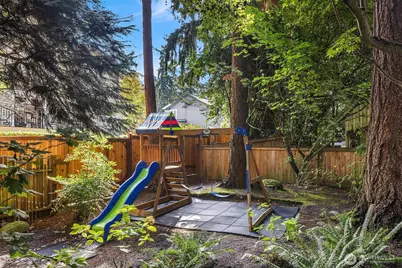 3208 89th Place SE, Mercer Island, WA 98040 - Photo 34