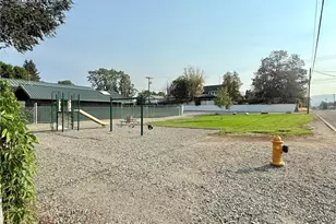 430 W 4th Ave, Omak, WA 98841 - Photo 12