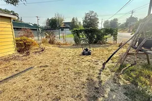 430 W 4th Ave, Omak, WA 98841 - Photo 8