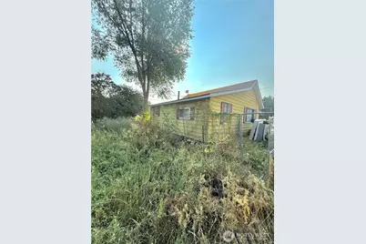 430 W 4th Ave, Omak, WA 98841 - Photo 10