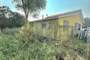 430 W 4th Ave, Omak, WA 98841 - Photo 10