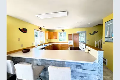 497 Chinook Way, Center Island, WA 98261 - Photo 6