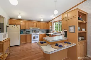 11116 Matthews Way, Anderson Island, WA 98303 - Photo 6