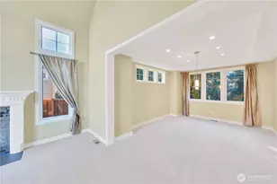 14329 SE 84th Ct, Newcastle, WA 98059 - Photo 8