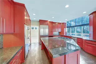 14329 SE 84th Ct, Newcastle, WA 98059 - Photo 10