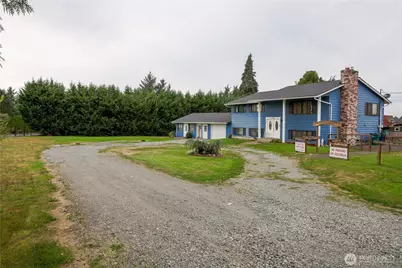 42421 SE 264th Avenue SE, Enumclaw, WA 98022 - Photo 2