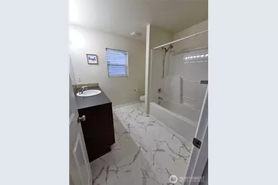 11415 129th Street E, Puyallup, WA 98374 - Photo 18