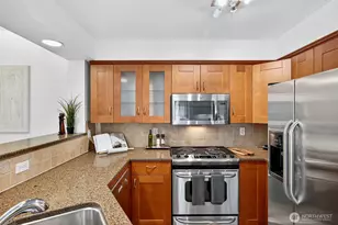 15300 112th Ave NE, Bothell, WA 98011 - Photo 10