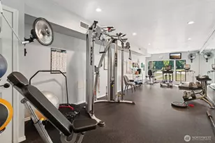 2101 S 324th St, Federal Way, WA 98003 - Photo 32