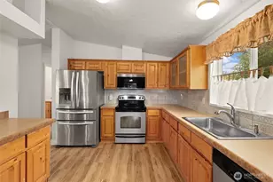 2101 S 324th St, Federal Way, WA 98003 - Photo 10