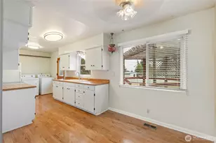 1123 Forest Glen Rd, Oak Harbor, WA 98277 - Photo 10