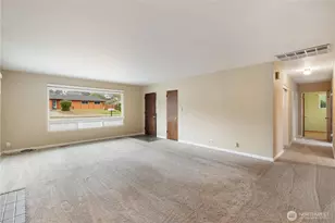 1123 Forest Glen Rd, Oak Harbor, WA 98277 - Photo 8