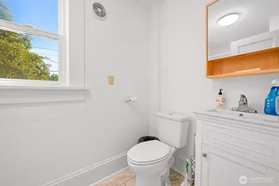 1302 Larrabee Avenue, Bellingham, WA 98225 - Photo 18